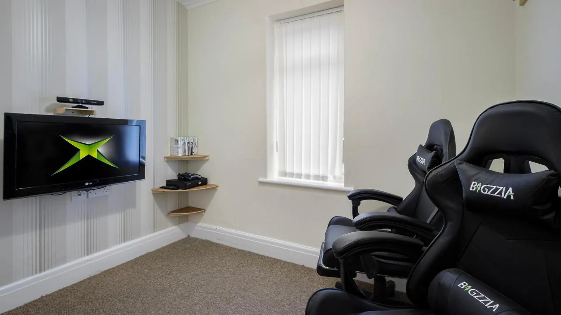 Arnside - Spacious 10-Bedroom Seaside Cottage Blackpool United Kingdom