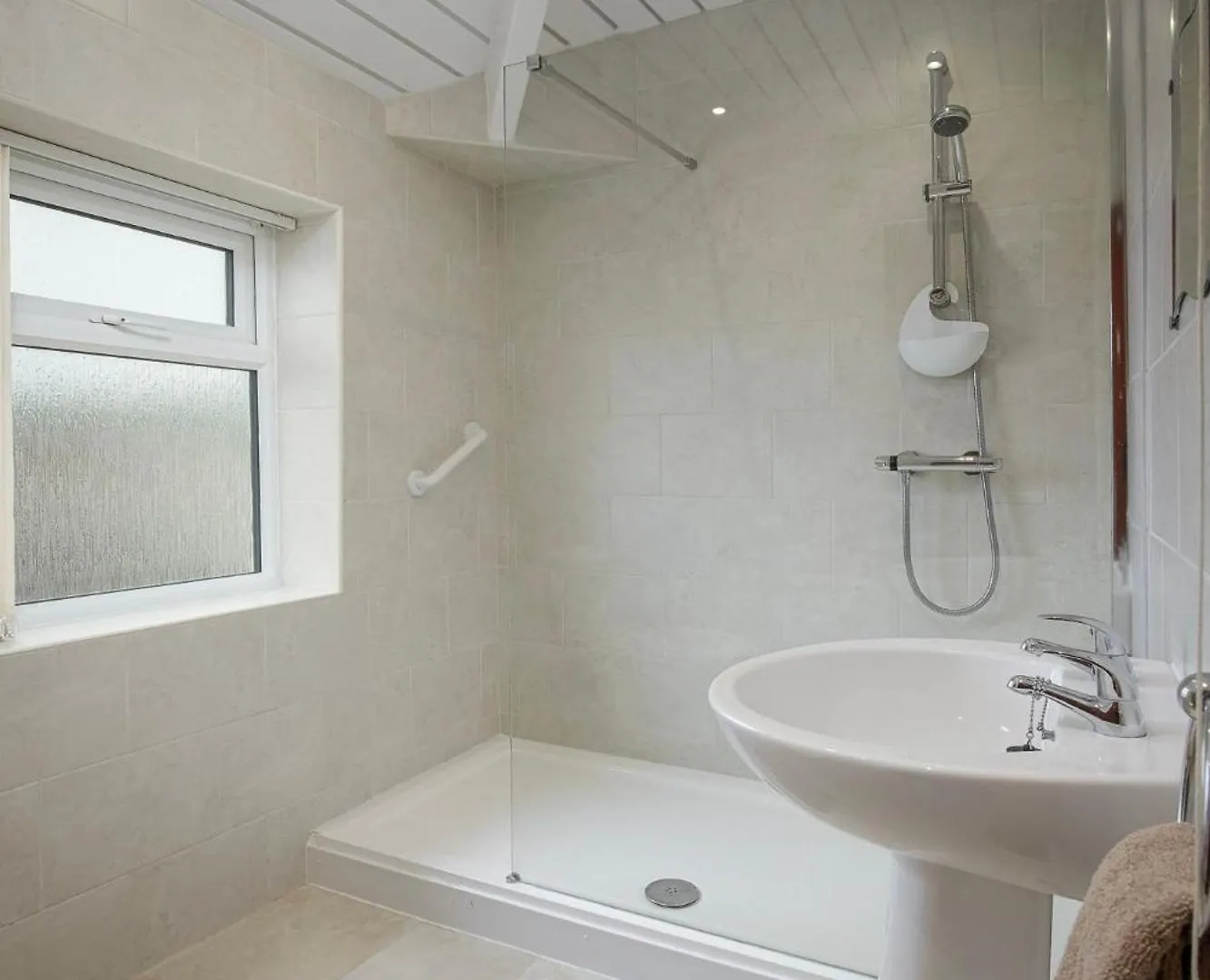 Arnside - Spacious 10-Bedroom Seaside Cottage Blackpool 0*,