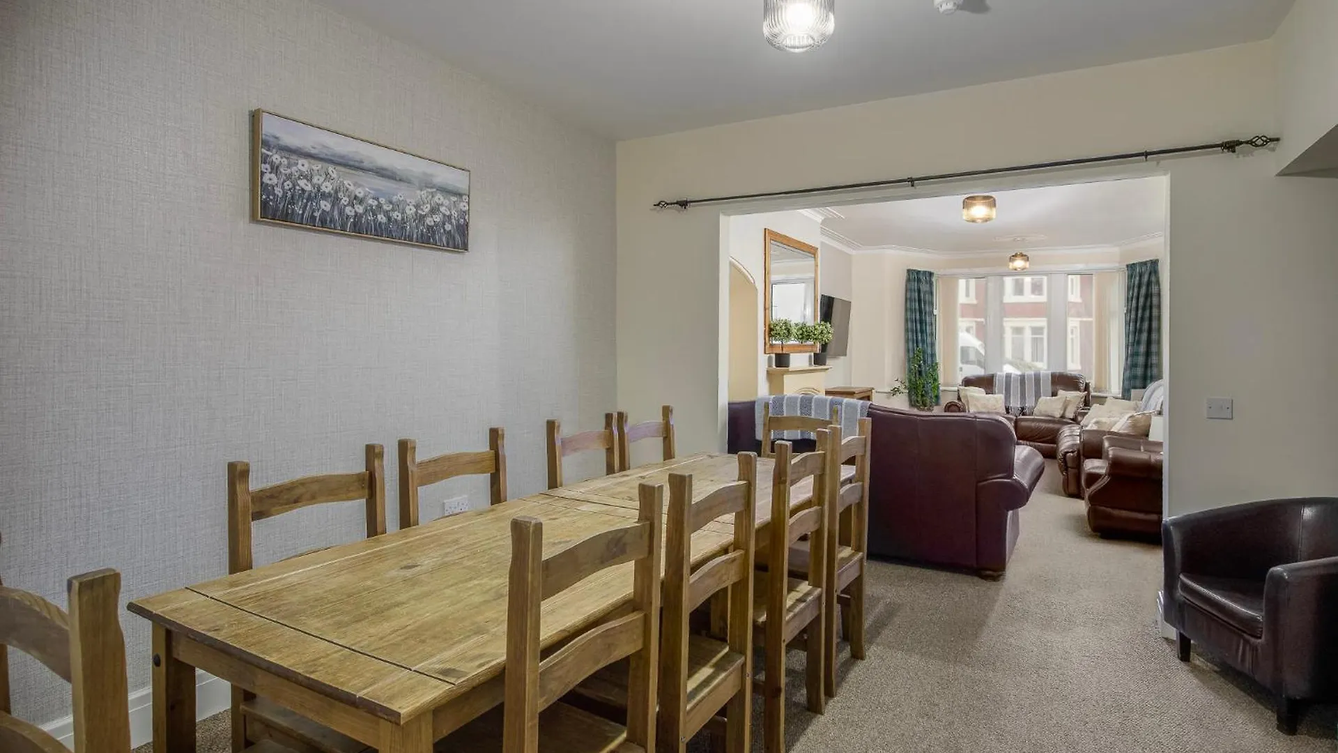 Arnside - Spacious 10-Bedroom Seaside Cottage Blackpool 0*,  United Kingdom